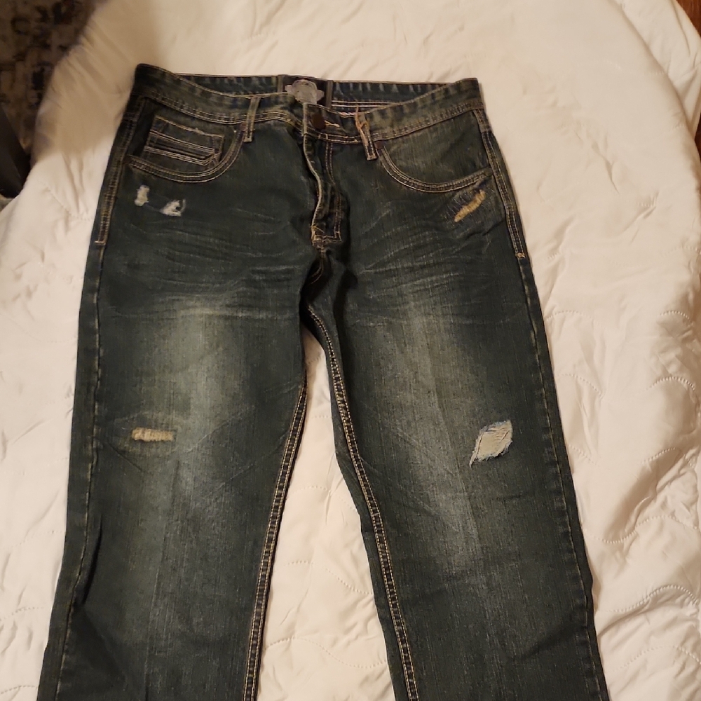 Men's Distressed Blue Jeans